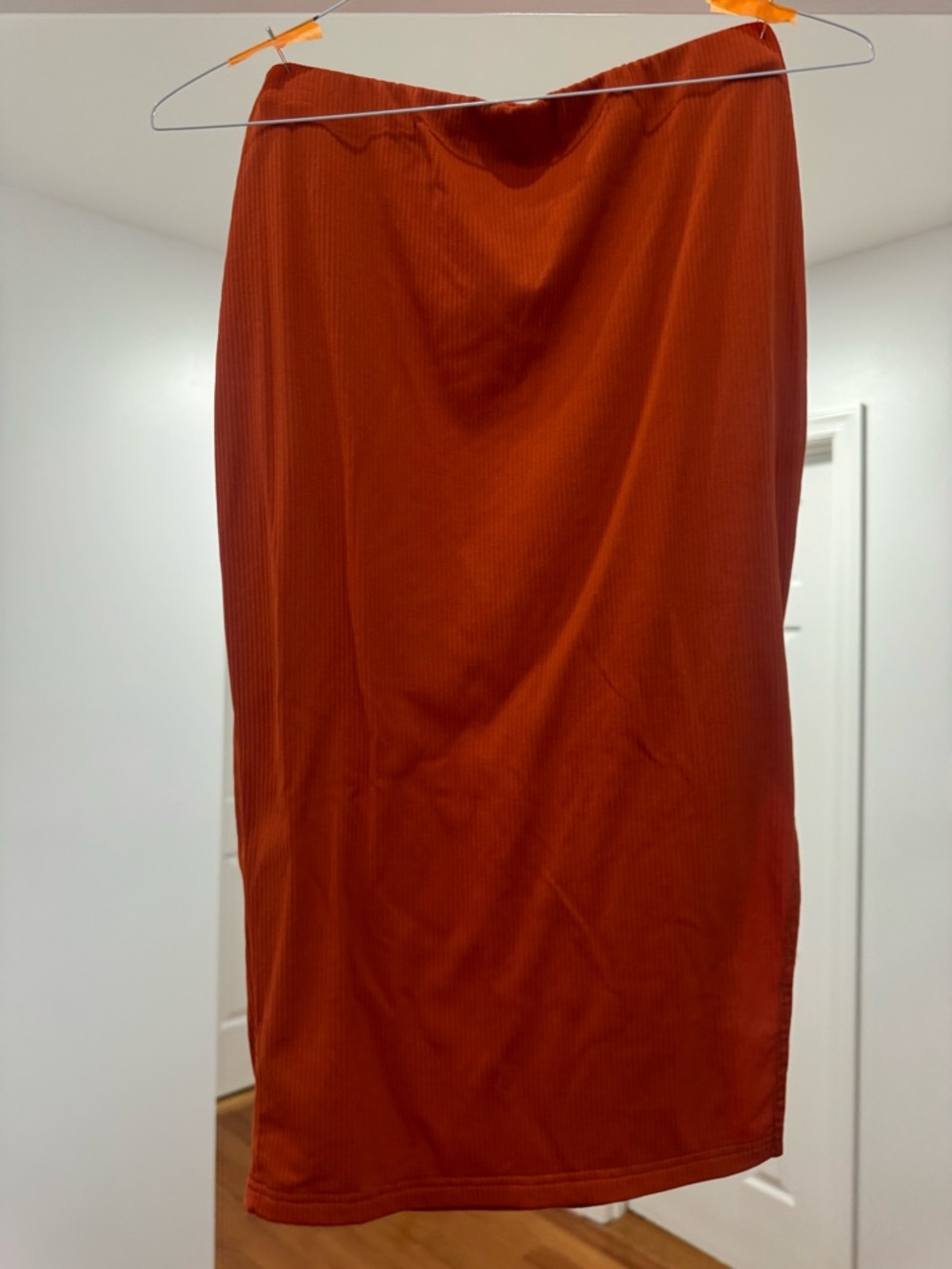Rust Orange Ribbed Midi Skirt - Picture 2 of 3
